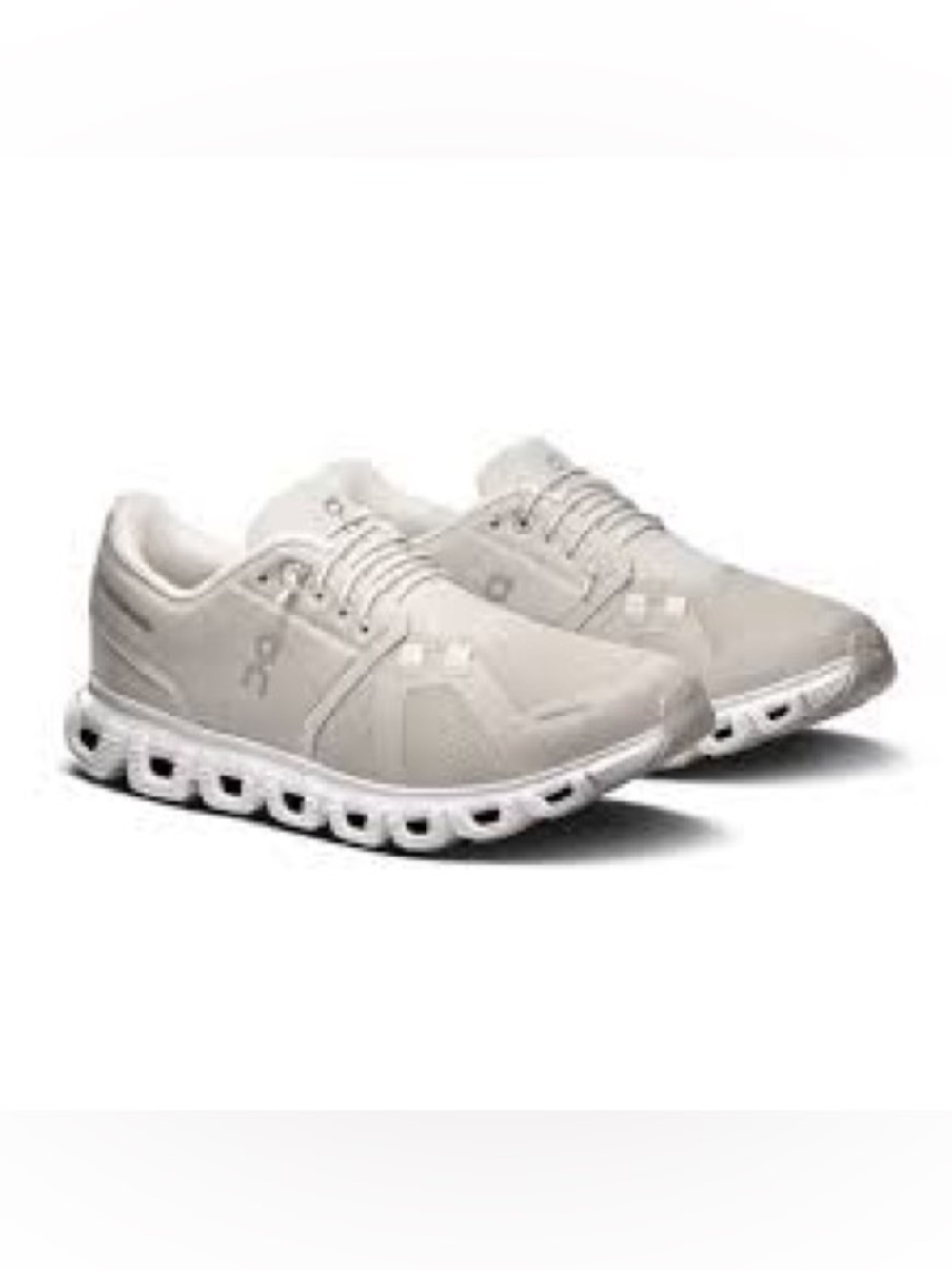 Use women On Cloud 6 sneakers size 8